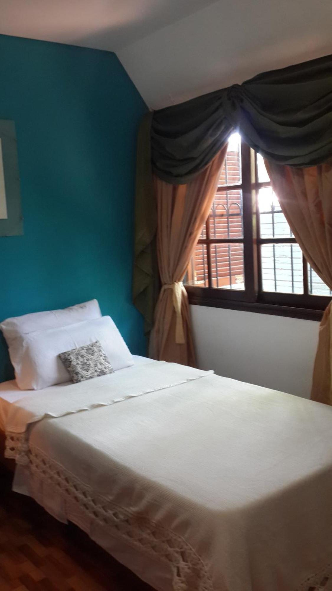 Casa Folks - Bed And Breakfast Puerto Iguazú Dış mekan fotoğraf